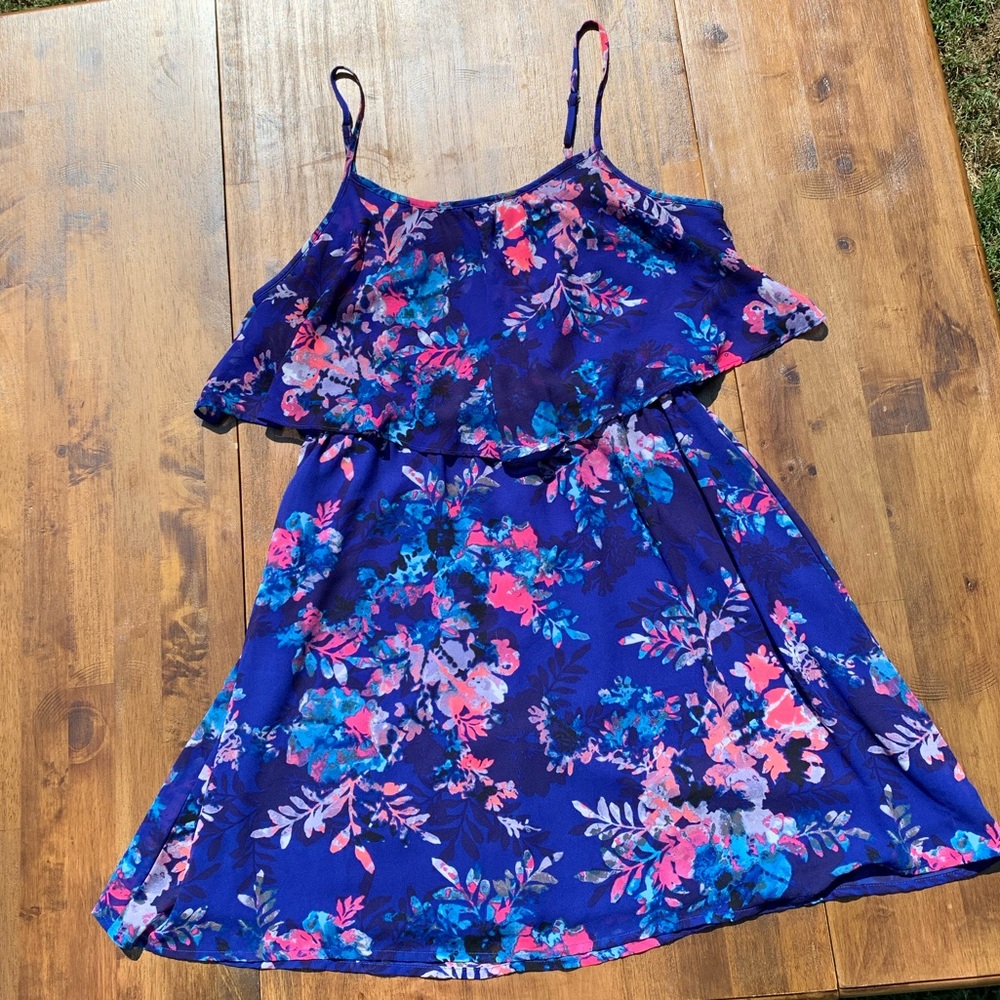 Xhilaration Blue Floral Flowy Dress 🌷